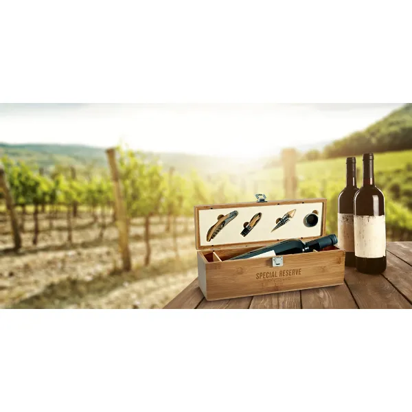 Kit Vinho Personalizado com Estojo em Bambu