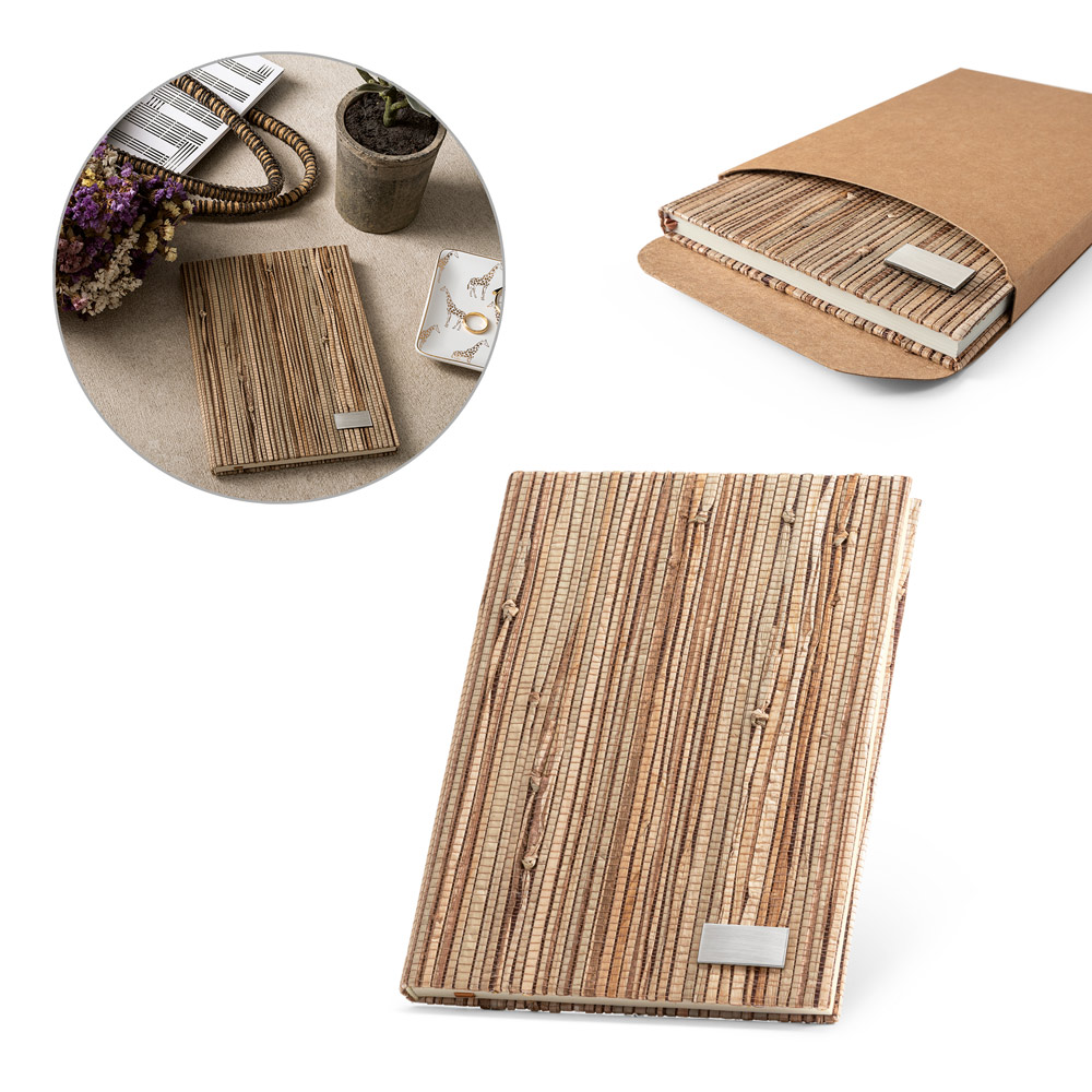 Caderno personalizado de palha natural tamanho15 x 21 cm